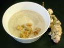 Topinamburschaumsüppchen mit Zimtcroûtons