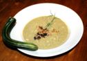 Zucchinicremesuppe mit Rosmarin